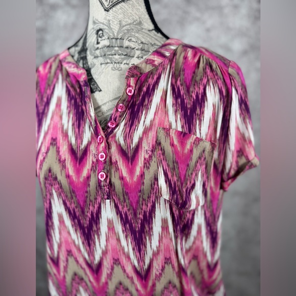 Croft & Barrow Pink and Purple Button Neckline Side Tie Top Size M - Picture 3 of 10